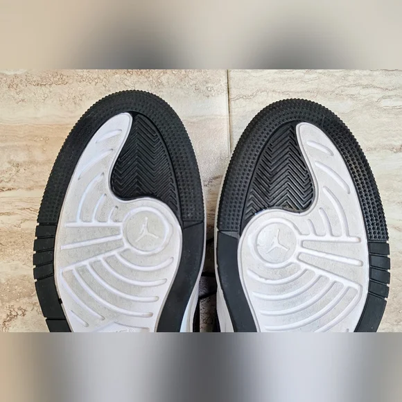 Nike Air Jordan 1 Elevate, Low Black & White. Womens 9.5 - Picture 13 of 16